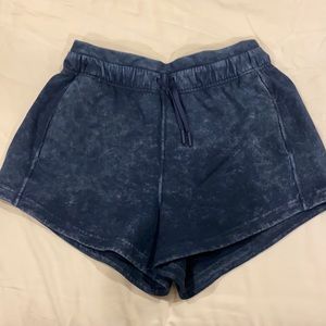 Lululemon, navy inner glow shorts. Size 4